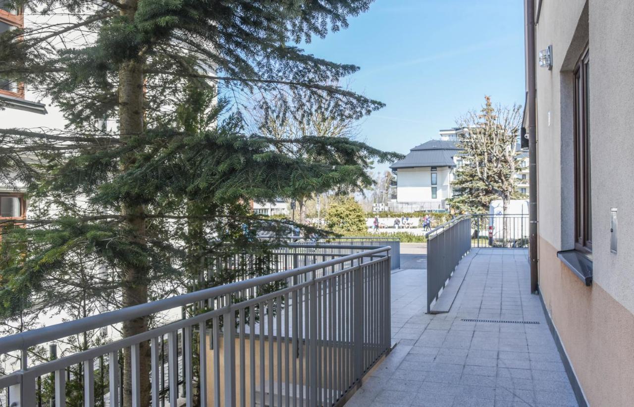 Apartamenty Bryza - Osiedle Zeromskiego 27 - Promenada Świnoujście Екстериор снимка